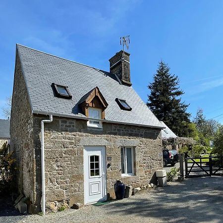 Le Petit Fleur - The Little Flower, Cosy Cottage Saint-Michel-de-Montjoie Екстер'єр фото