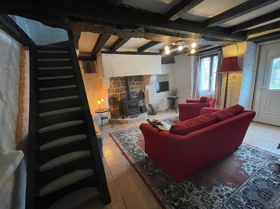 Le Petit Fleur - The Little Flower, Cosy Cottage Saint-Michel-de-Montjoie Екстер'єр фото